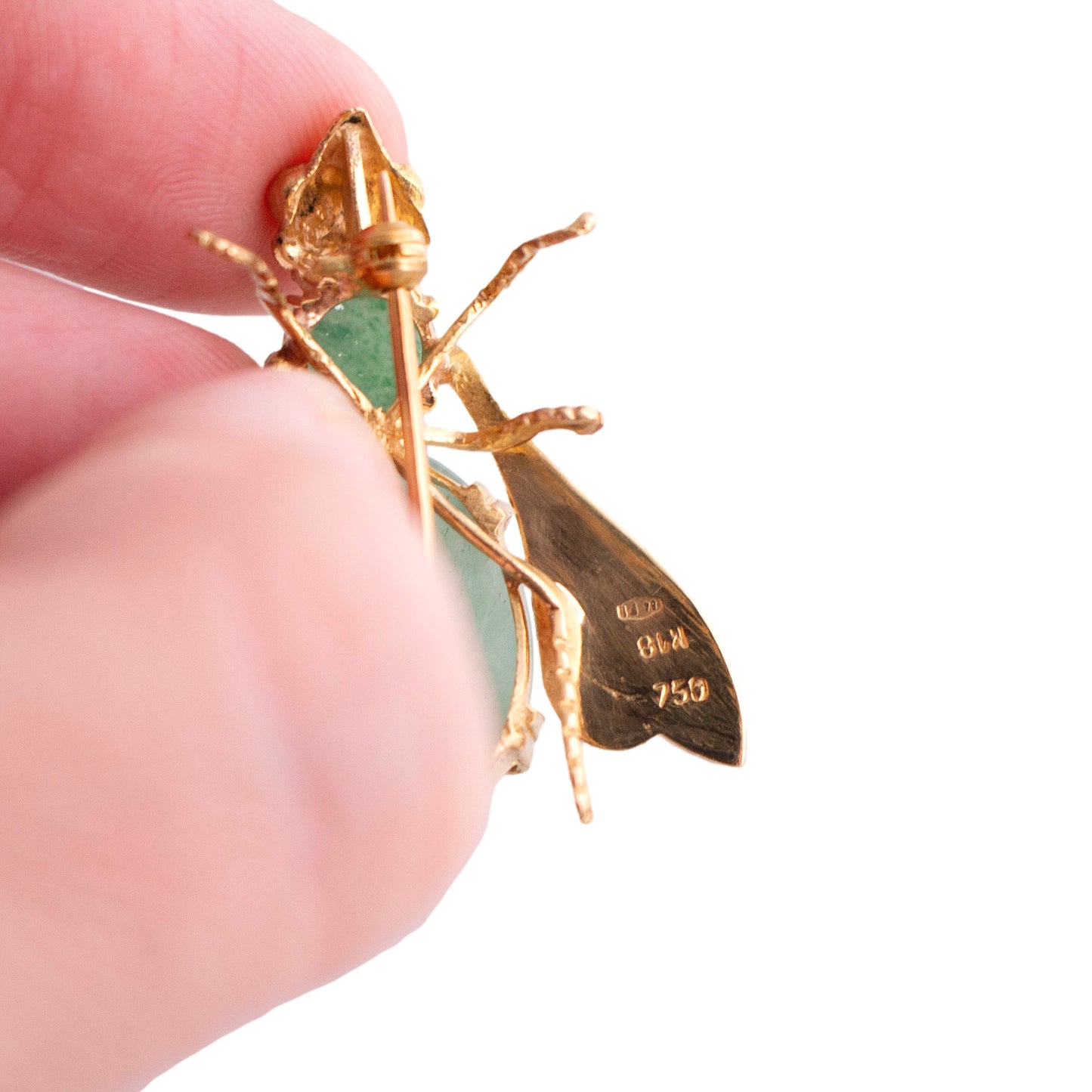 18K Gold Aventurine Wasp Brooch