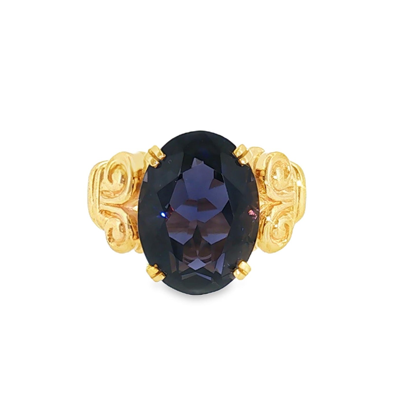 Late 20th Century 14k Yellow Gold 7 Carat Oval Iolite Column Style Ring