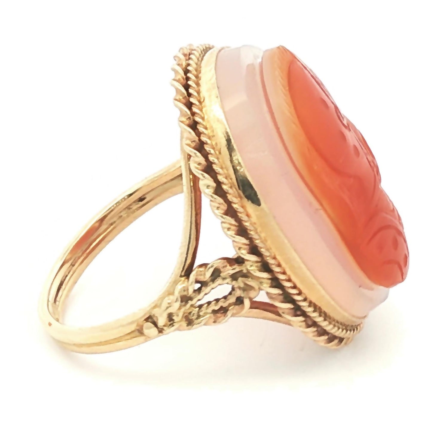 Vintage Hardstone Cameo 14k yellow gold Wire Style Mounting