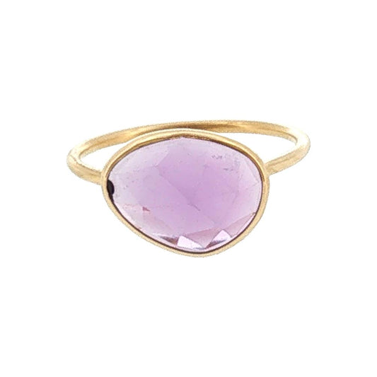 Late 20th-Century 18 Karat Yellow Gold Triangular Amethyst Bezel Ring