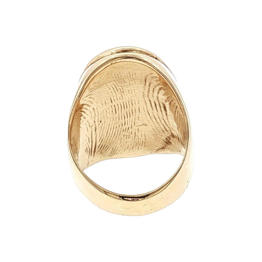 Late 20th-Century 14 Karat Yellow Gold Black Onyx Bold Ring
