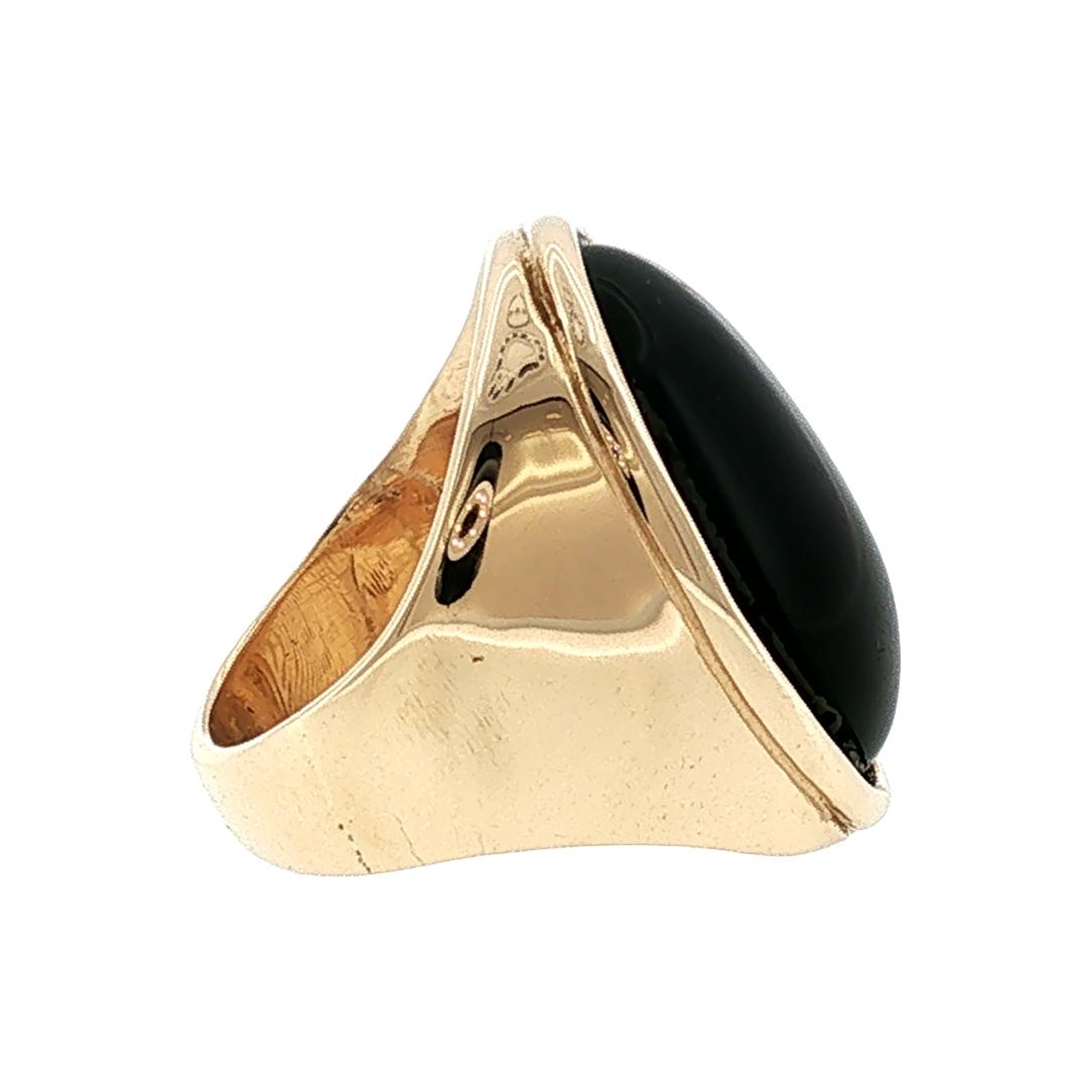 Late 20th-Century 14 Karat Yellow Gold Black Onyx Bold Ring