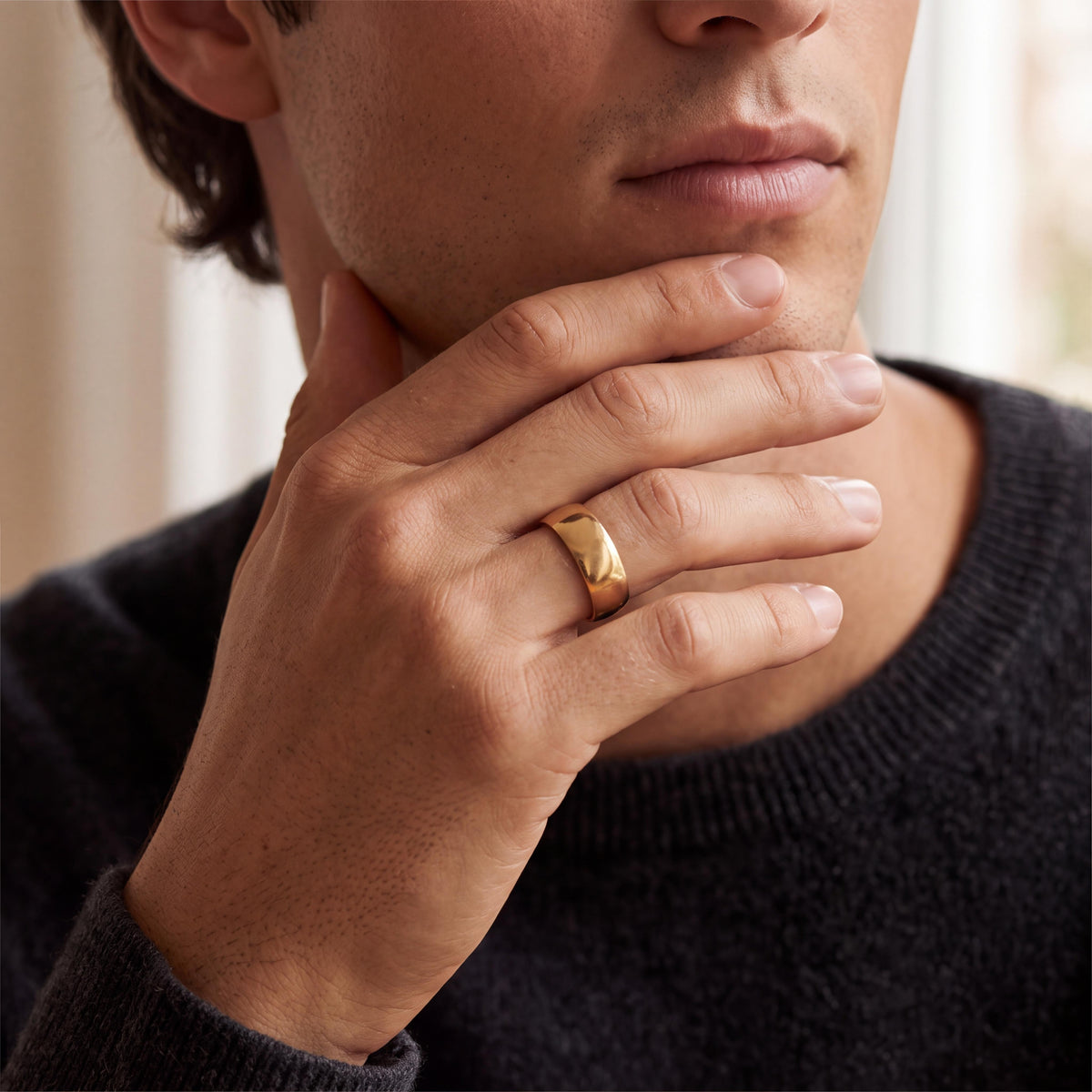 A Late 19th-Century 9 Karat Rosie Yellow Gold 7mm Wedding ring