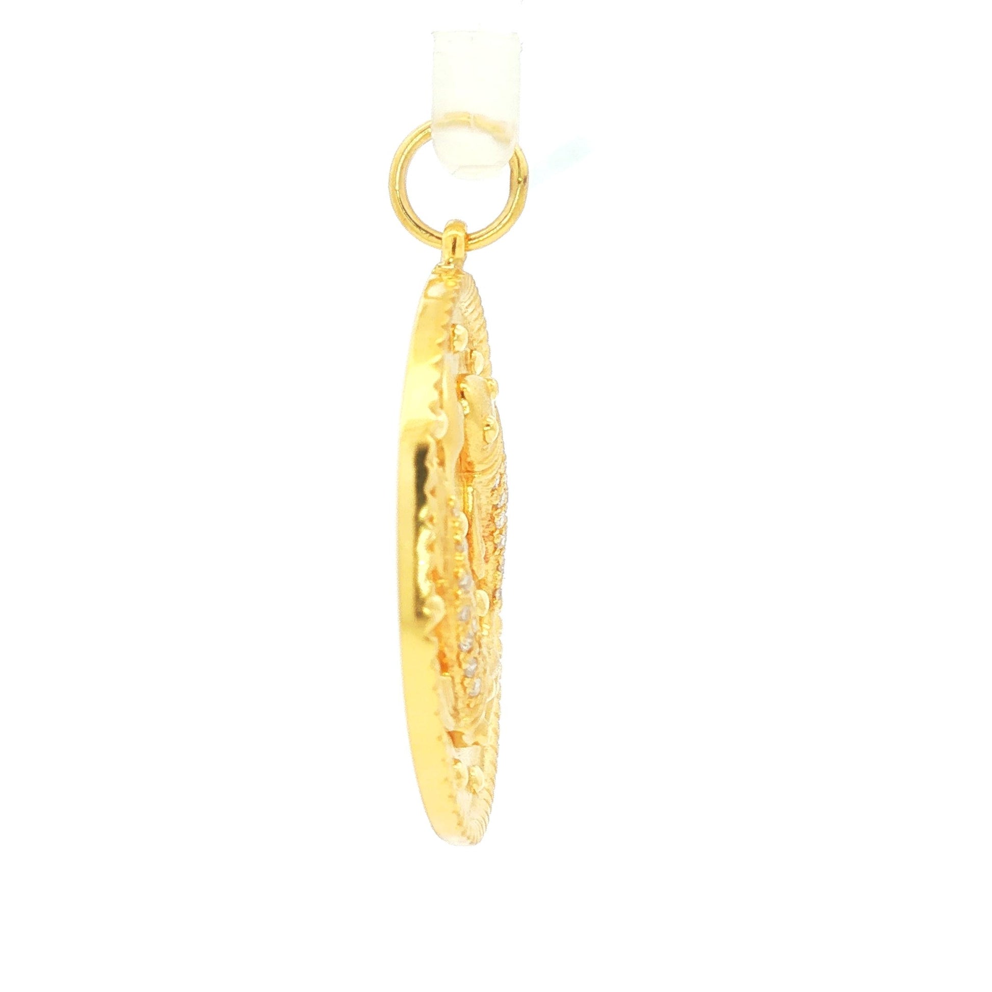 Vintage 14k yellow gold Pisces Charm with 26 Diamonds