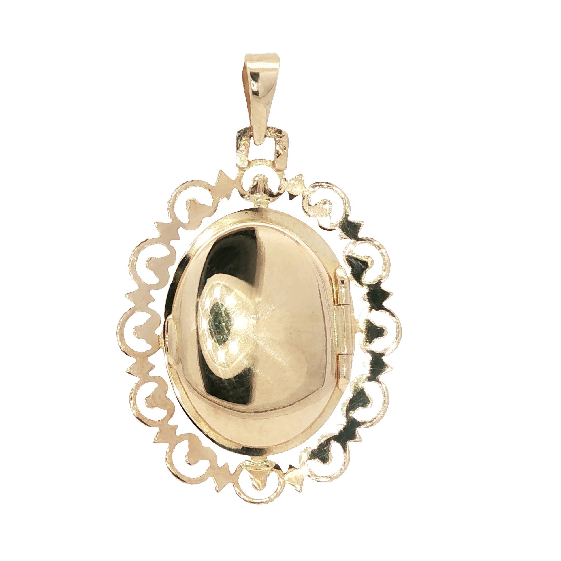 Vintage 18k yellow gold Filigree Textured Filigree Locket with a Cultured Pearl