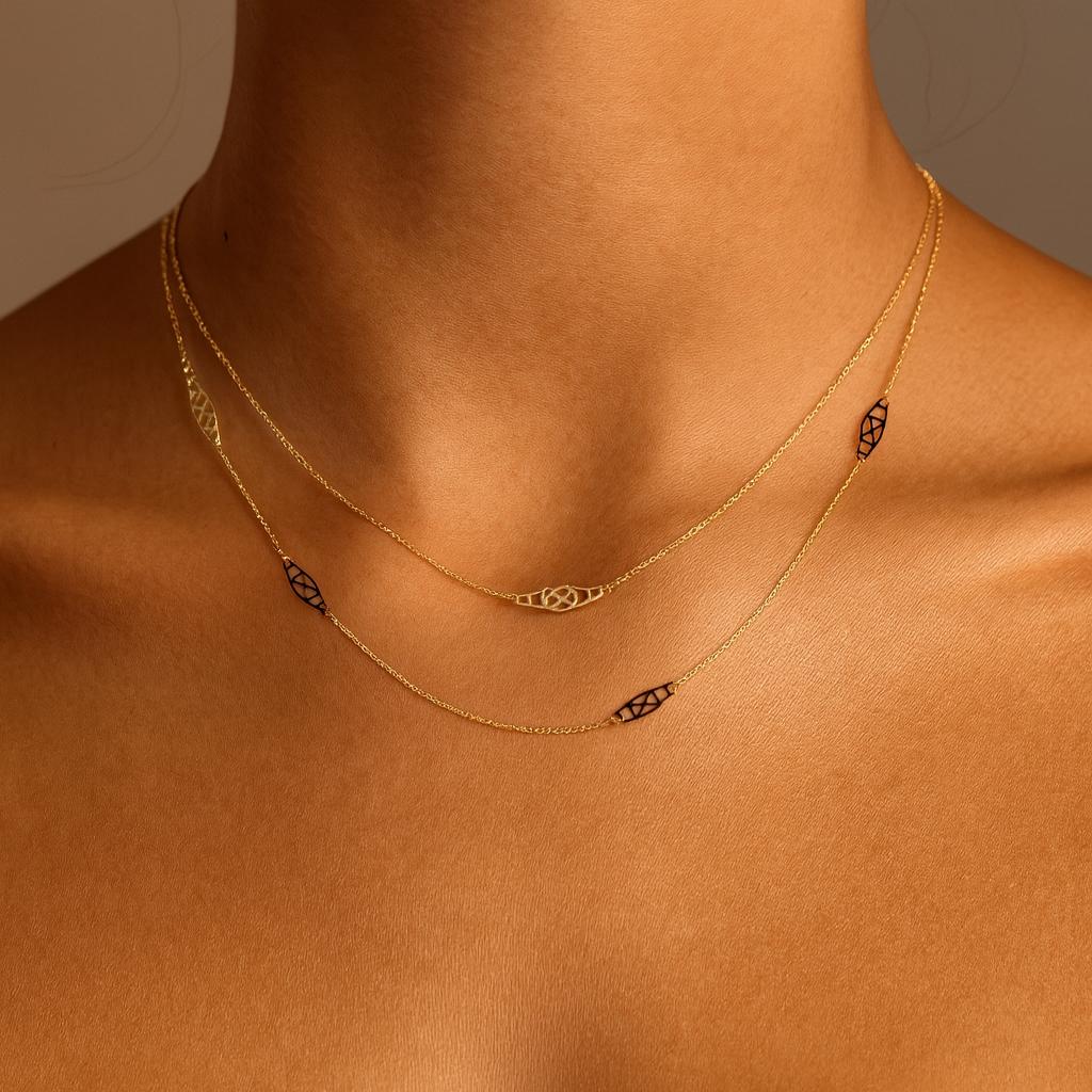 Vintage 10k yellow gold Pierced Link 26" Station Necklace