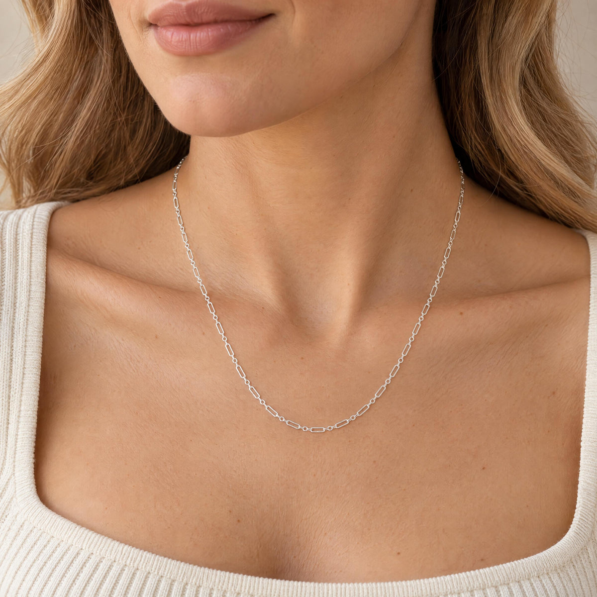Late 20th-Century 16" 1.7mm Textured Alternating Cable Neckchain