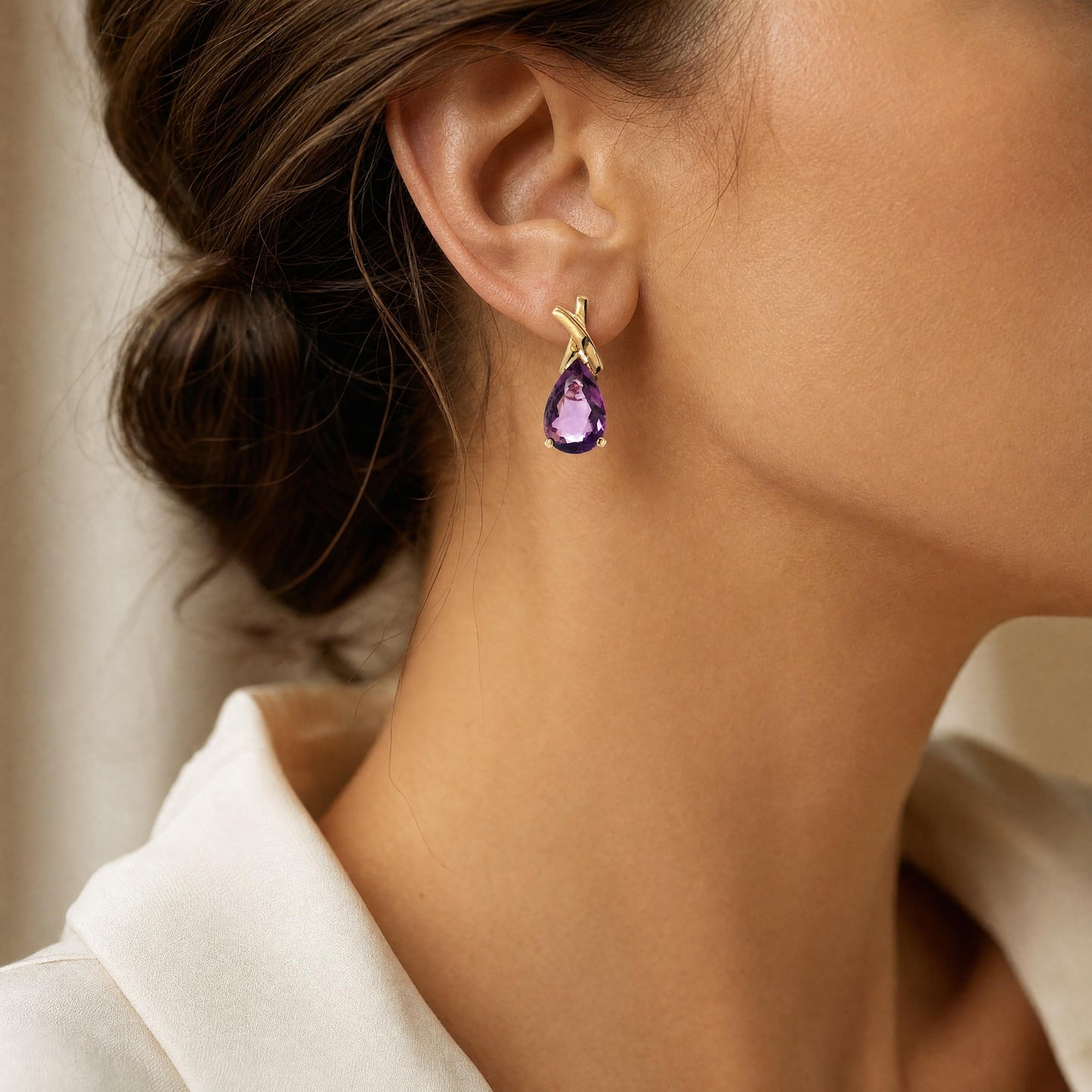 Late 20th-Century 14k Yellow Gold Pearshape Amethyst X Top Pierced Earrings