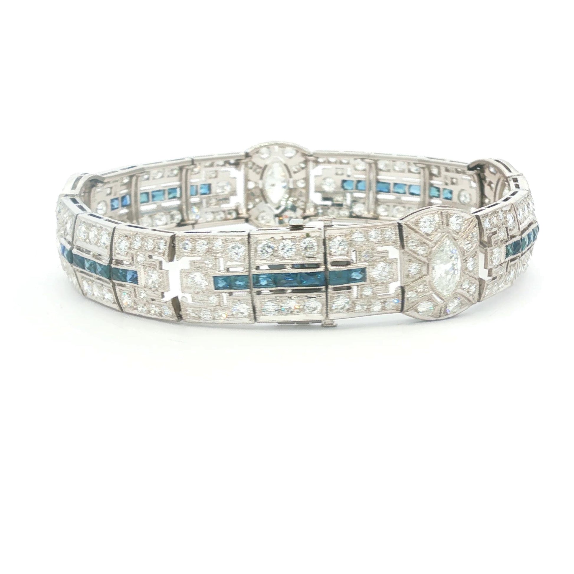 Art Deco Platinum Bracelet with 200 Diamonds weighing 4.4 carats total weight