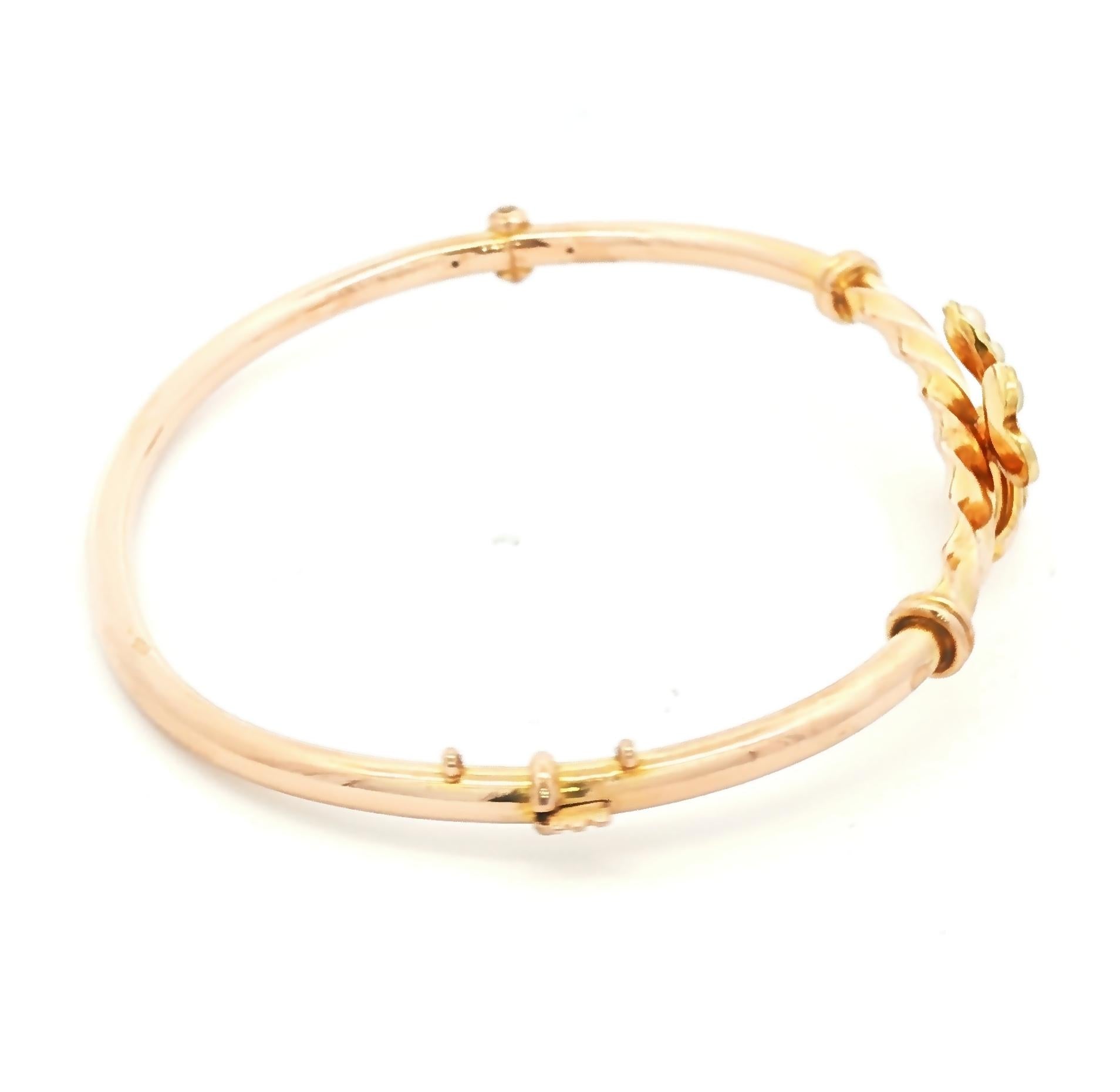 Victorian 14k yellow gold Clover Hinged Bracelet with Seed Pearls