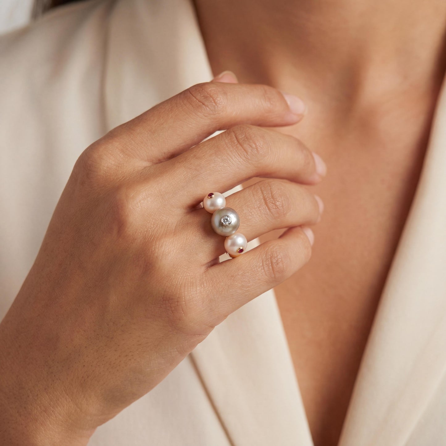 14k yellow gold Grey and White Freshwater Pearl Ring with Rubies and a Diamond