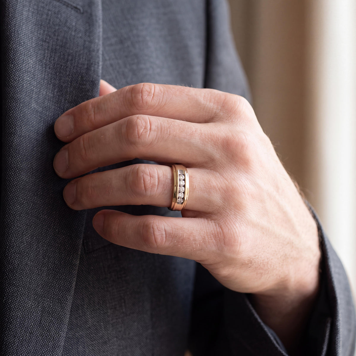 Late 20th-Century 14 Karat Two Tone 5 Diamond Men's Wedding Ring
