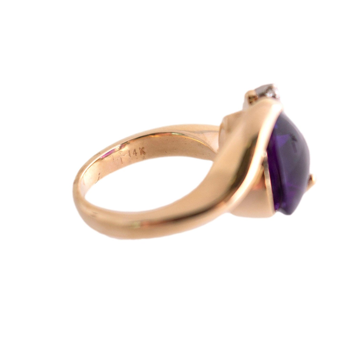 Amethyst Cabochon Heart Shape Ring