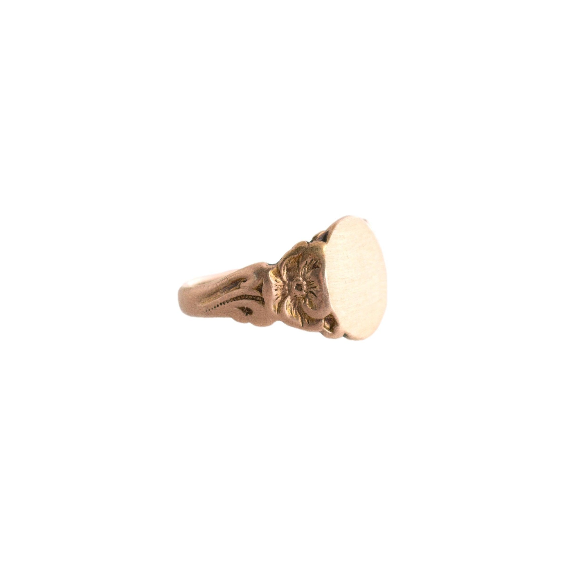Vintage 10K Yellow Gold Floral Signet Ring