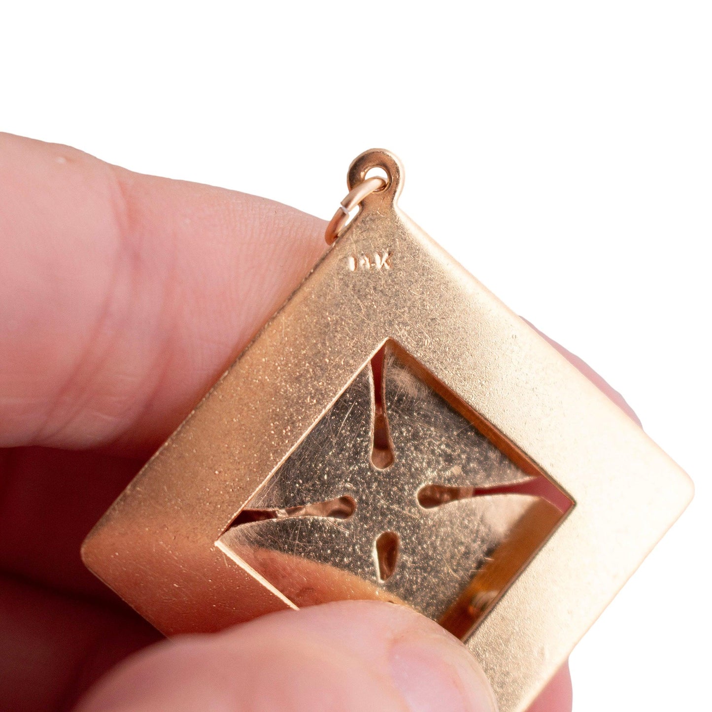 14k yellow gold Vintage Four Leaf Clover and cultured pearl charm