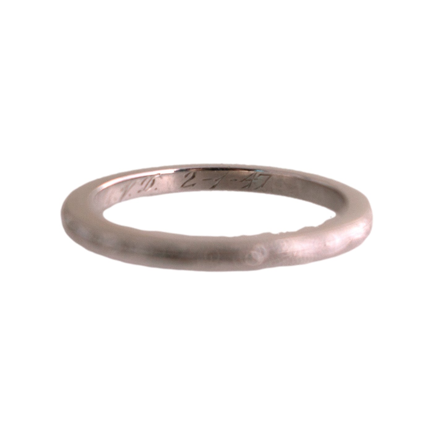 Platinum Scroll Engraved Wedding Band