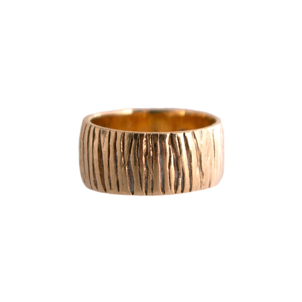 14K Gold Line Detail Band