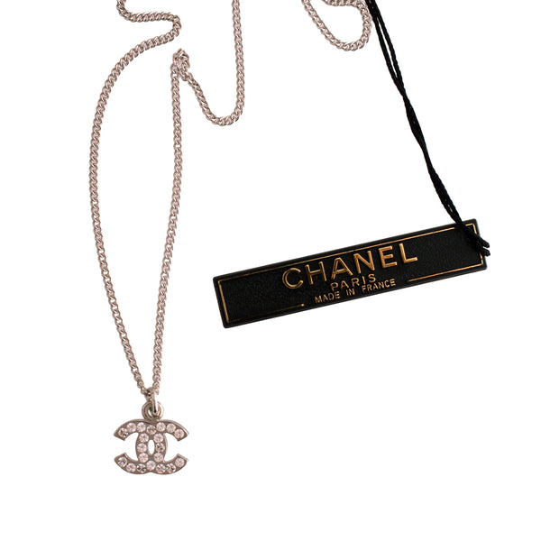 NWT Chanel Crystal Necklace