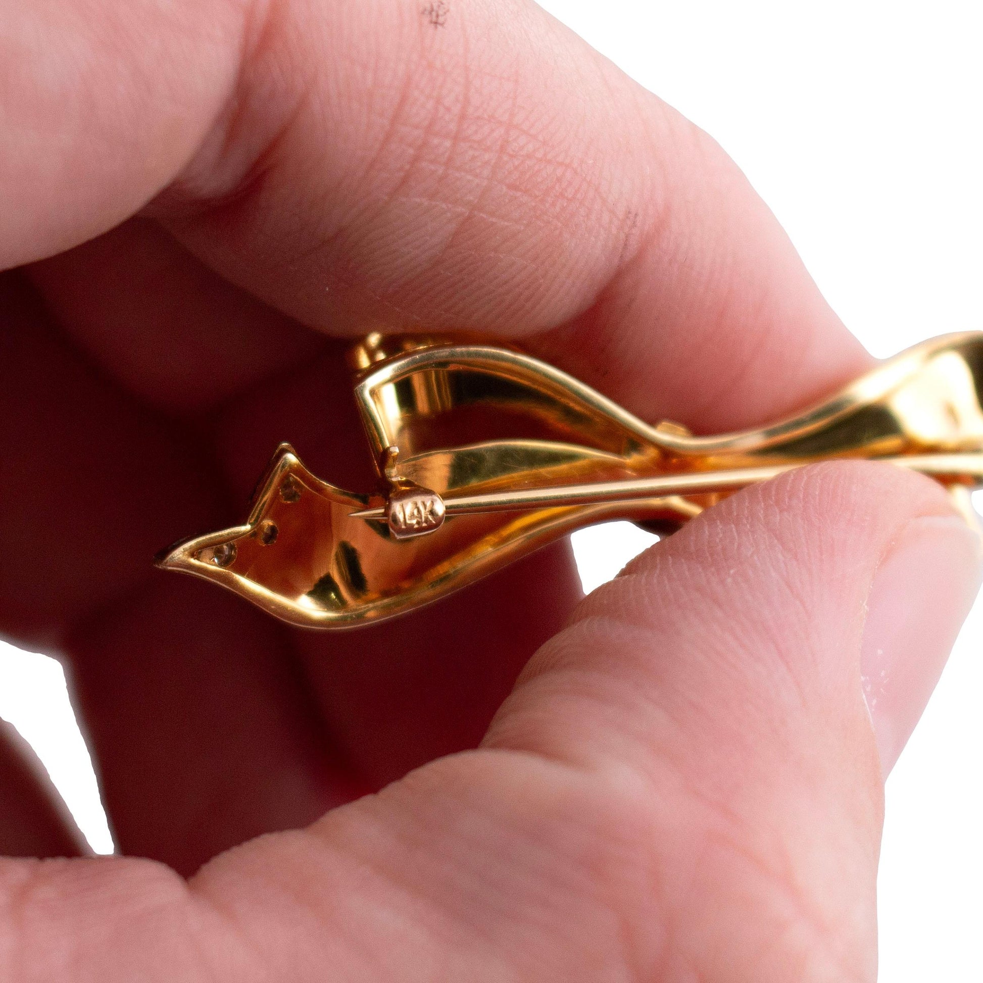 Retro Yellow Gold Bow Brooch