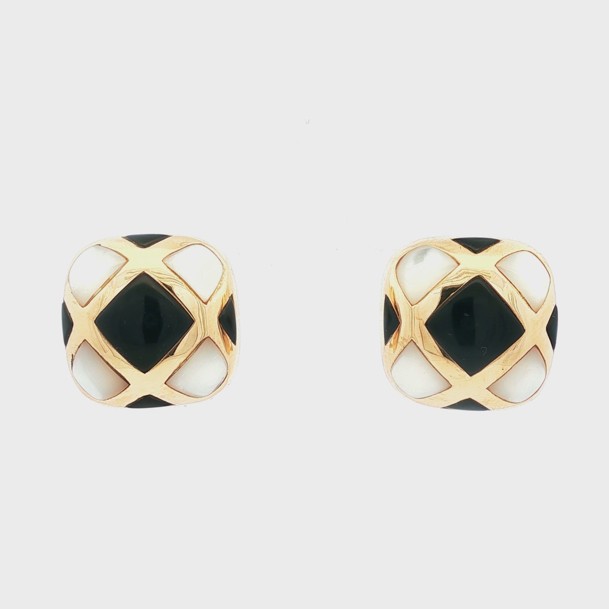 Mother of pearl and onyx inlayed 18k yellow gold button earrings