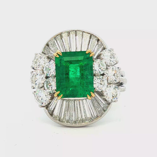 Columbian emerald and diamond dinner ring