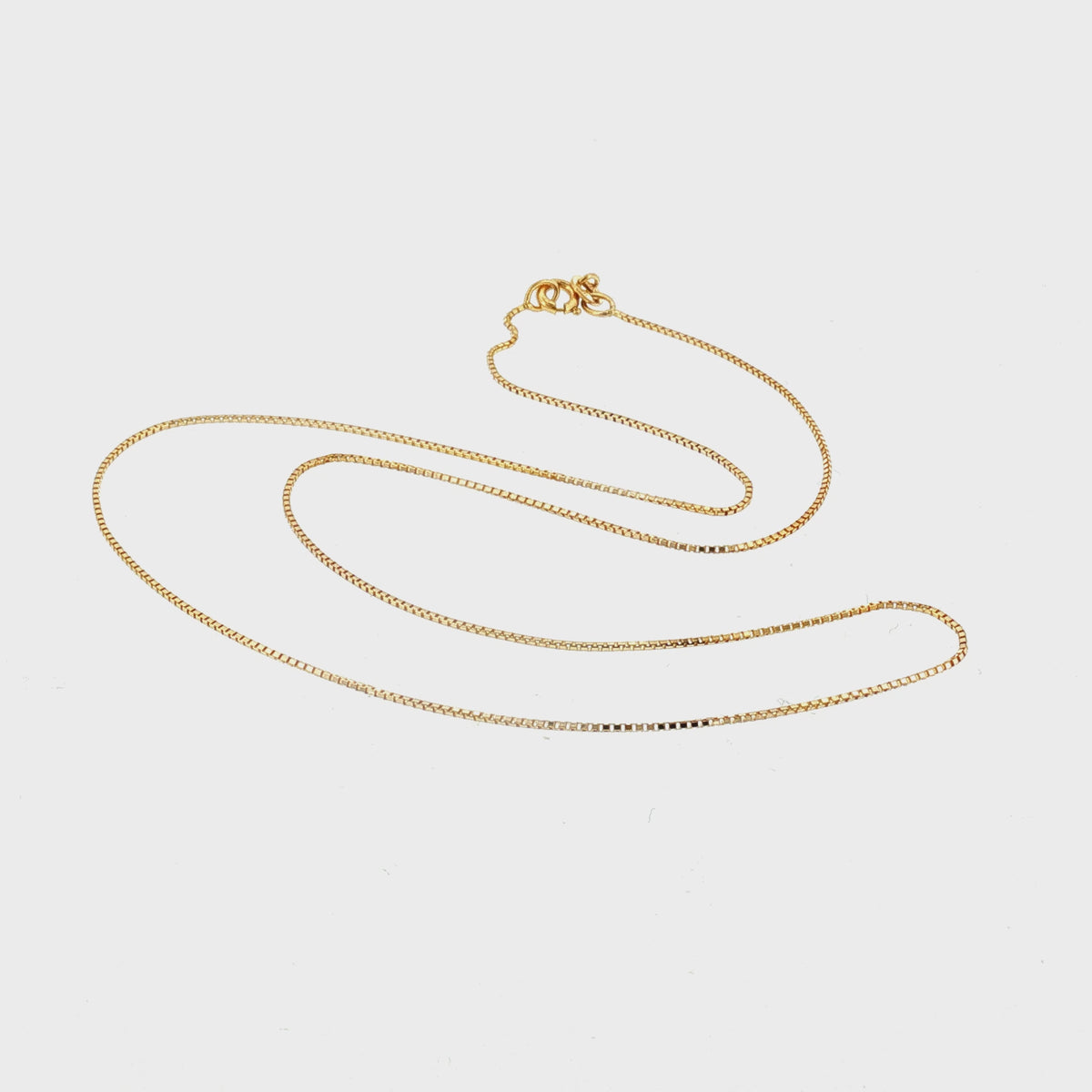 Vintage 14 Karat Yellow Gold .8mm 18" Box Link Necklace