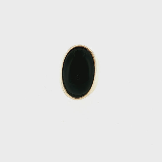 Late 20th-Century 14 Karat Yellow Gold Black Onyx Bold Ring