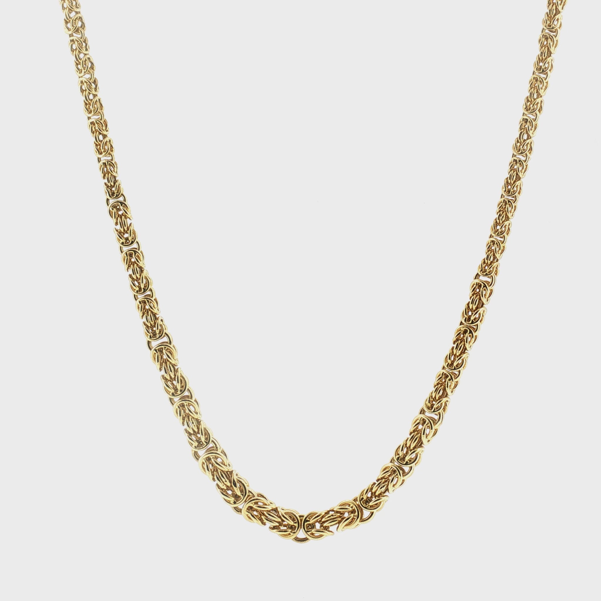 Late 20th-Century 9 to 5.5mm Graduated 18" Solid Byzantine Link Necklace