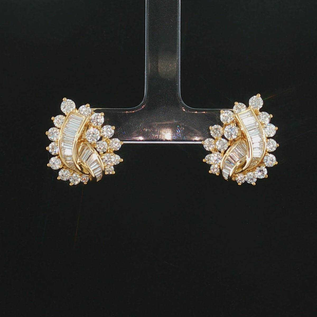 Mid-Century 18 Karat Yellow Gold Kurt Wayne Diamond Spray Earrings