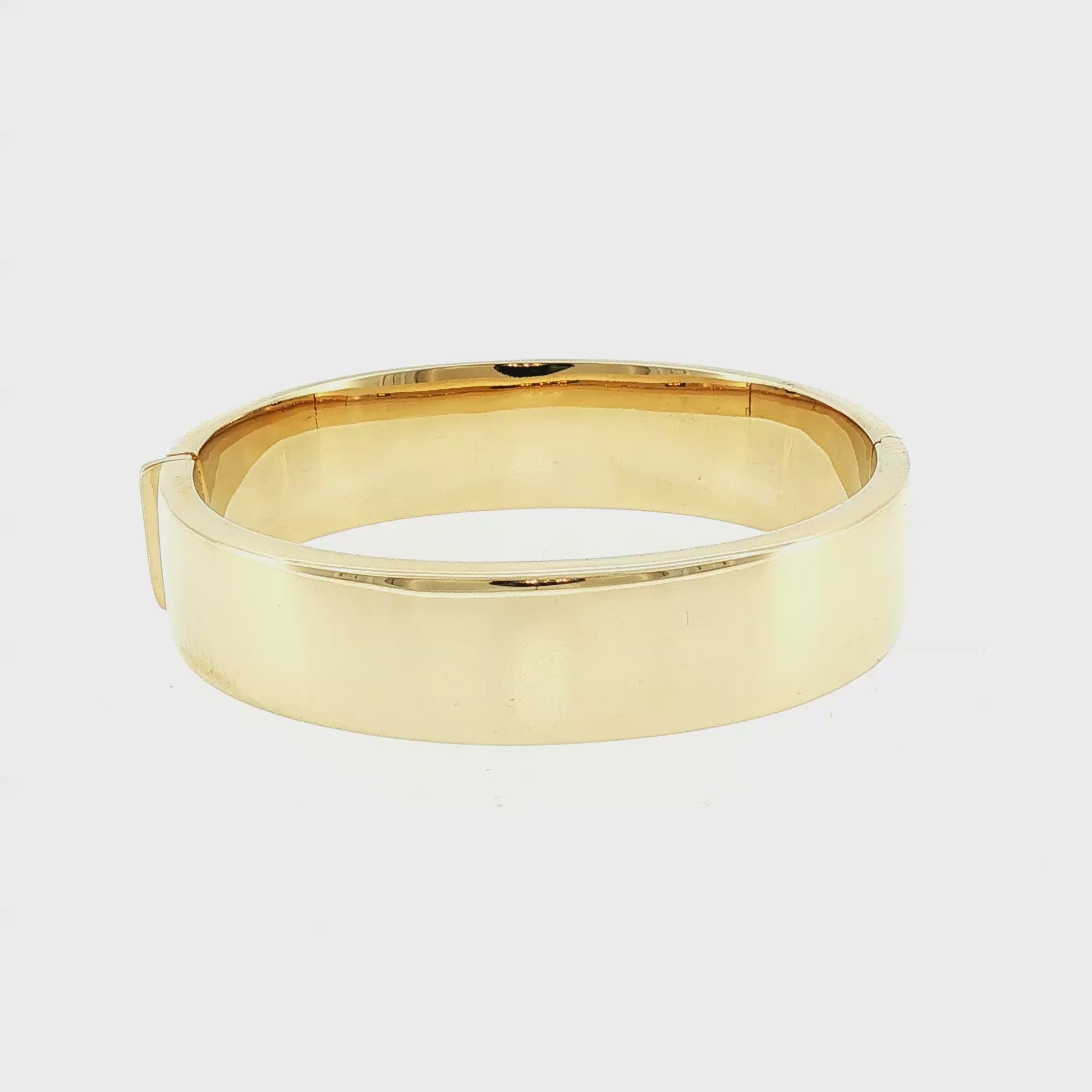 Late 20th-Century 14k Yellow Gold Italian Hinged Bracelet