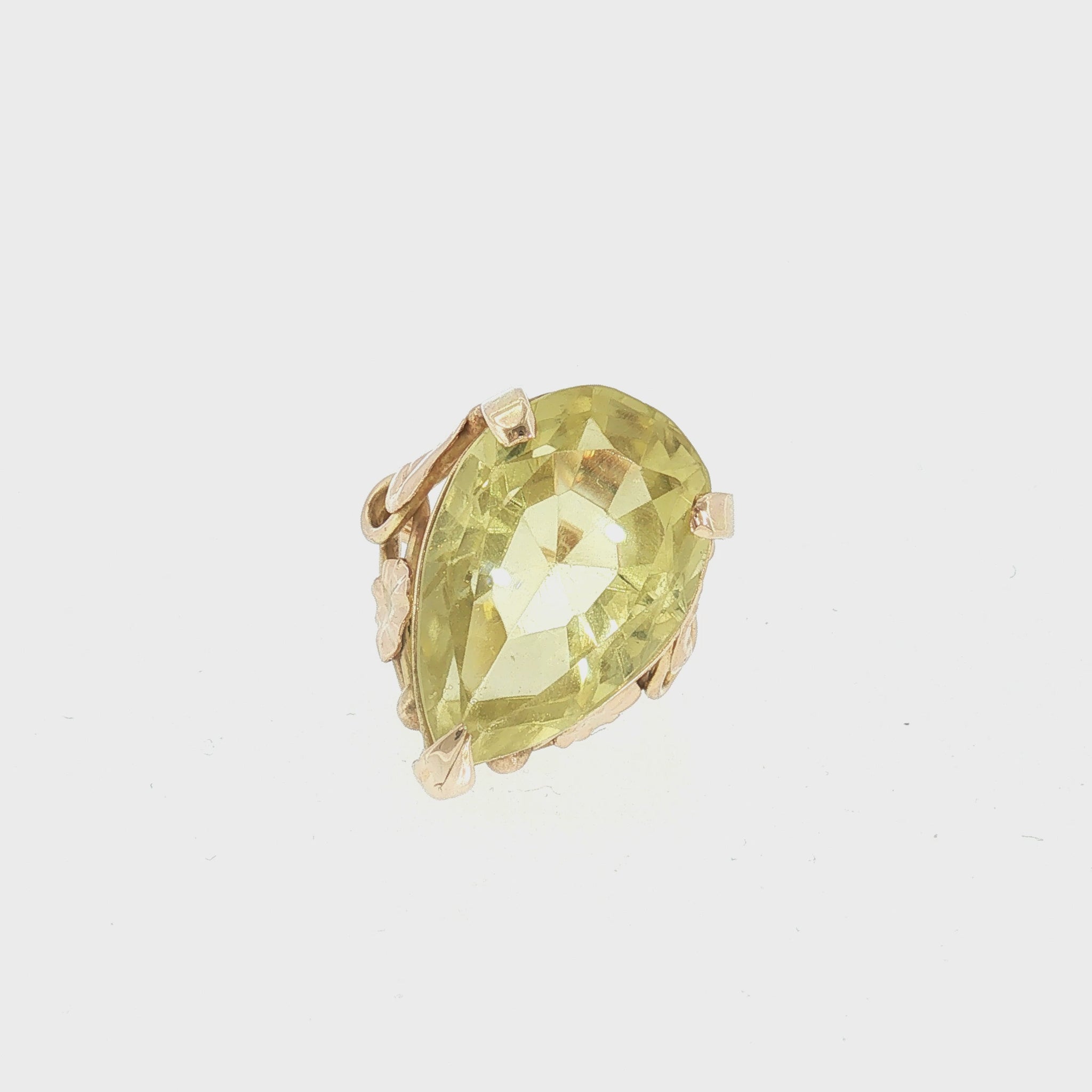Late 20th-century 14k Yellow Gold Lemon Citrine Floral Design Ring