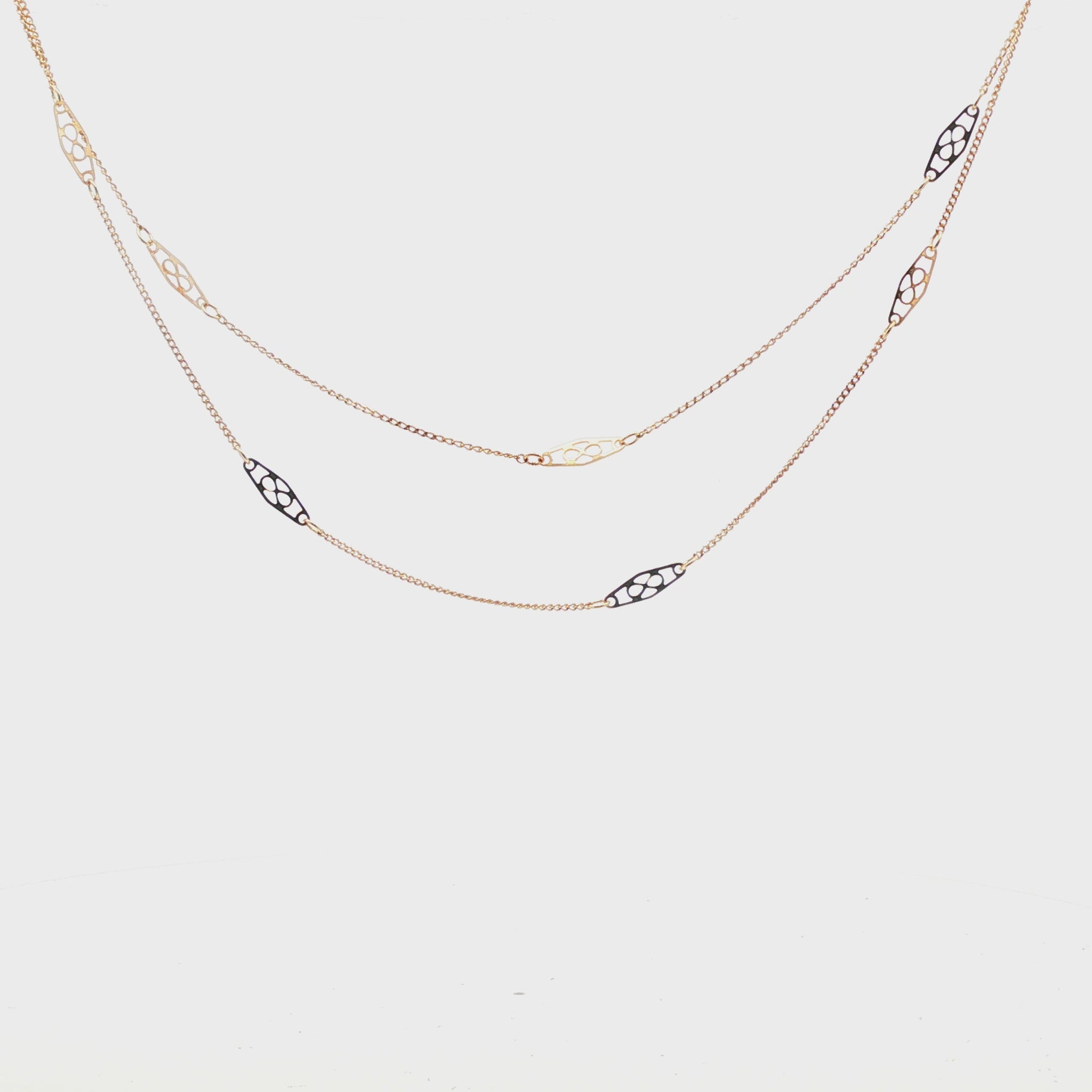 Vintage 10k yellow gold Pierced Link 26" Station Necklace